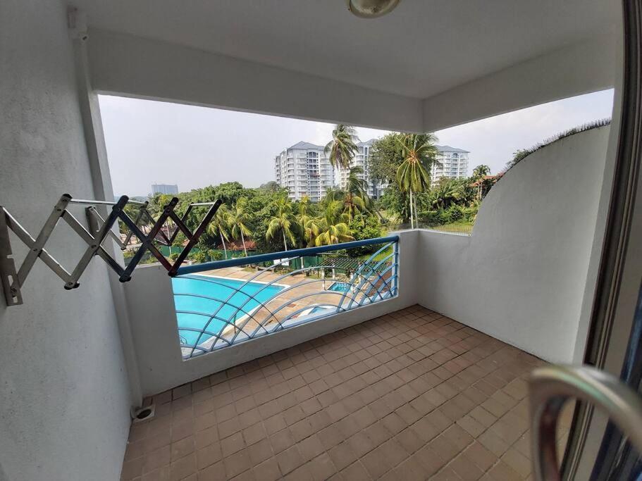 Nat'S Seri Bulan Beach, Pool Home @Teluk Kemang Port Dickson Exterior foto