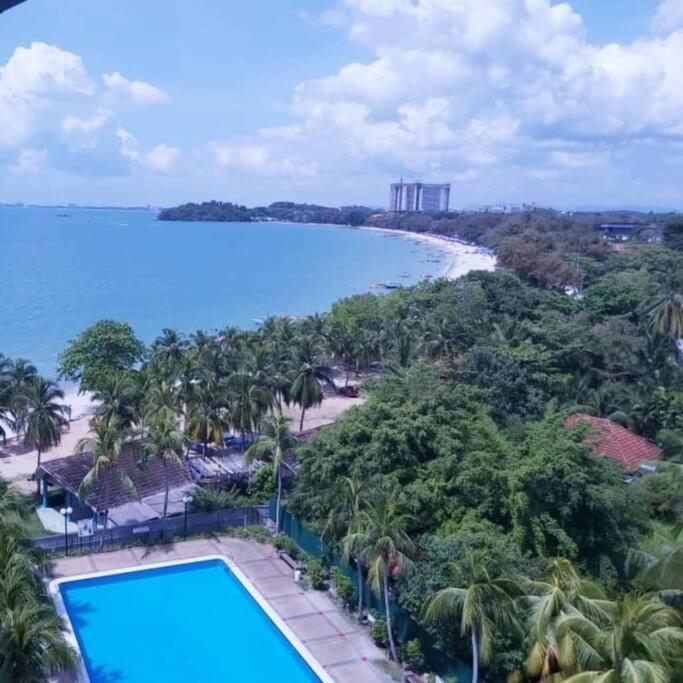 Nat'S Seri Bulan Beach, Pool Home @Teluk Kemang Port Dickson Exterior foto